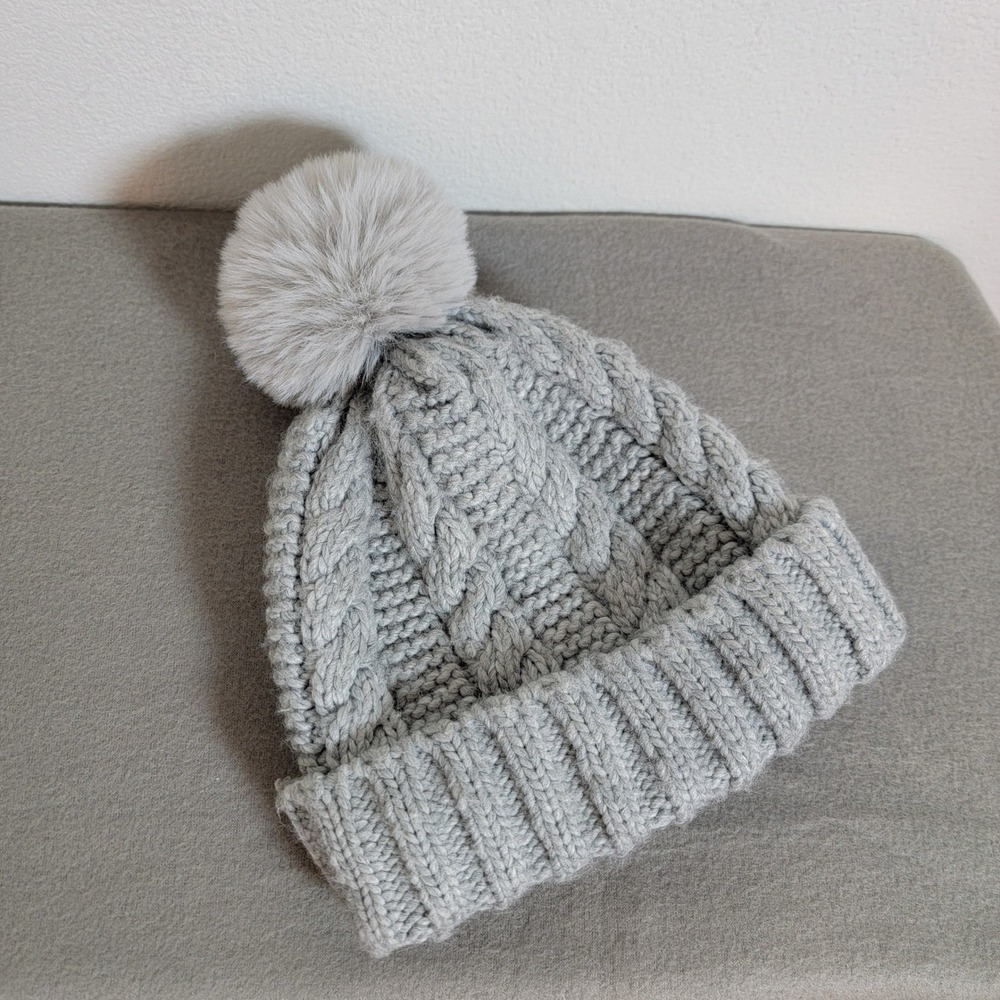 Michael Michael Kors Womens Grey Cable Knit Fleece Lined Faux Fur Pom Pom Beanie